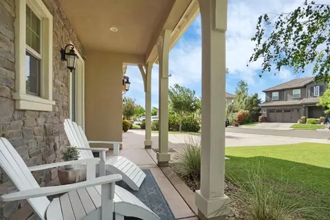 Exterior - 3081 Lombard St, Lodi, CA 95242 photo 6 of 16