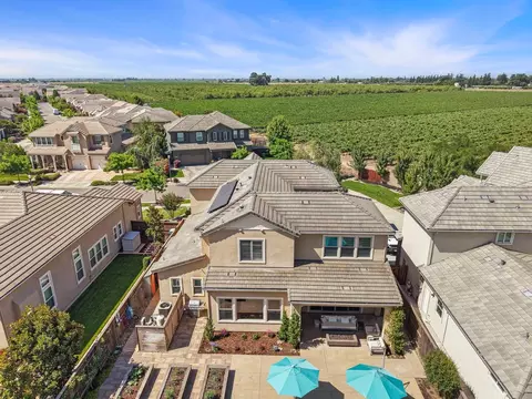 View/Area - 3081 Lombard St, Lodi, CA 95242 photo 15 of 18
