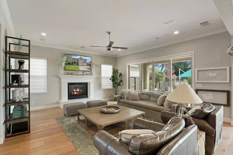 Living - 3081 Lombard St, Lodi, CA 95242 photo 2 of 3