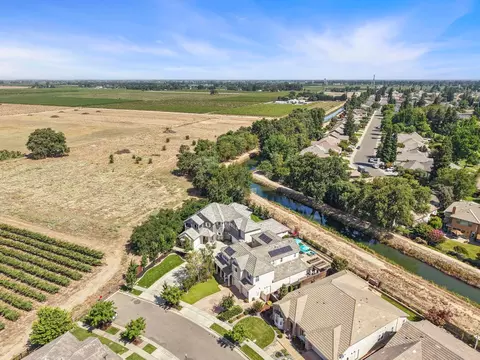 View/Area - 3081 Lombard St, Lodi, CA 95242 photo 1 of 18