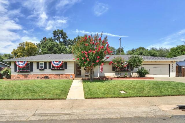 4551 Dartmouth Dr, Sacramento, CA 95841