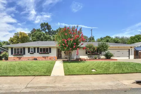 4551 Dartmouth Dr, Sacramento, CA 95841