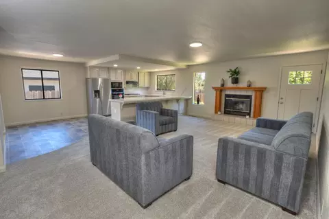 Living - 2180 N Berkeley Ave, Turlock, CA 95382 photo 6 of 7