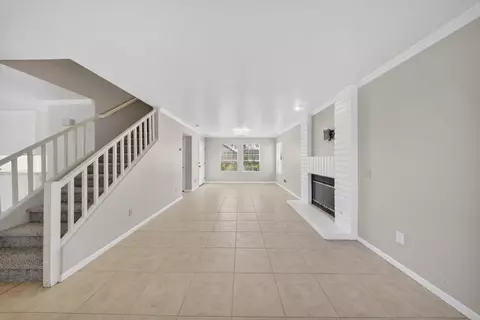 Living - 3829 Olivebranch Ln, Carmichael, CA 95608 photo 8 of 10