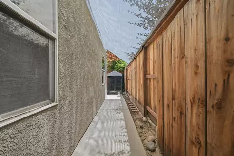 Entry Way - 4385 Bellevue Ct, Turlock, CA 95382 photo 2 of 2