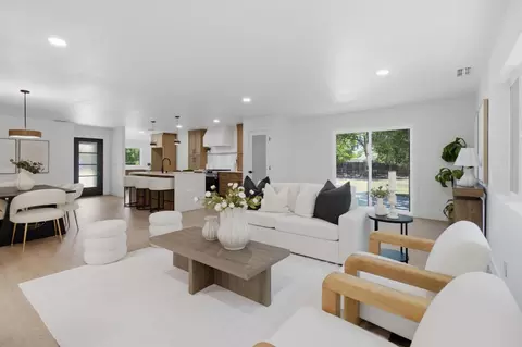 2611 Foothill Dr, Carmichael, CA 95608 photo 14