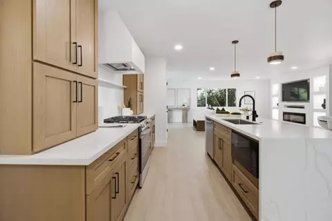2611 Foothill Dr, Carmichael, CA 95608 photo 9