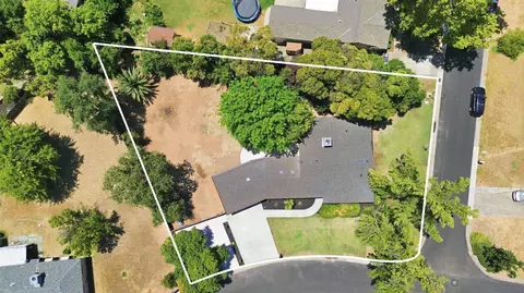2611 Foothill Dr, Carmichael, CA 95608 photo 39