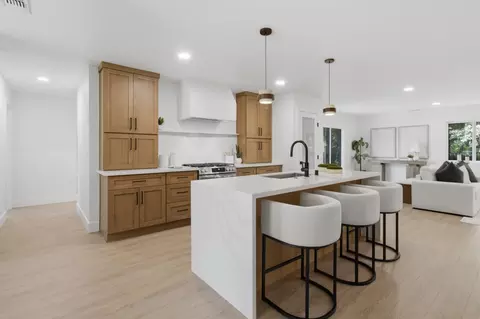 2611 Foothill Dr, Carmichael, CA 95608 photo 8