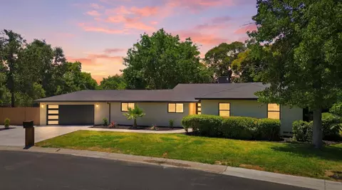 2611 Foothill Dr, Carmichael, CA 95608 photo 1