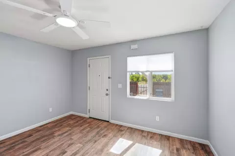 5631 Tully Rd, Modesto, CA 95356 photo 9