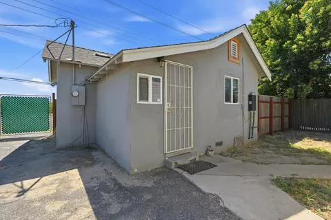 5631 Tully Rd, Modesto, CA 95356 photo 34