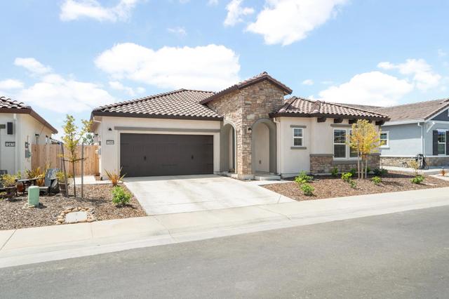 12464 Chelidon Way, Rancho Cordova, CA 95742