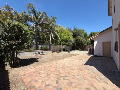 Exterior - 4109 Vistosa St, Davis, CA 95618 photo 4 of 7