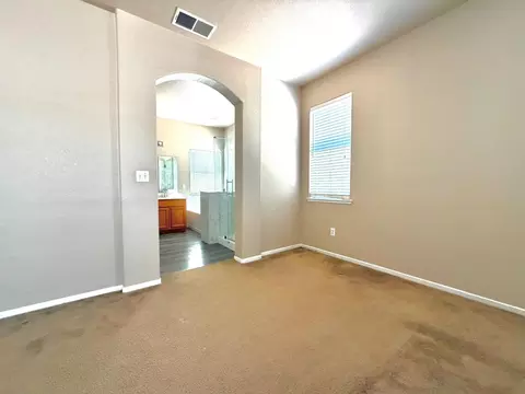 Bedroom - 4109 Vistosa St, Davis, CA 95618 photo 2 of 4