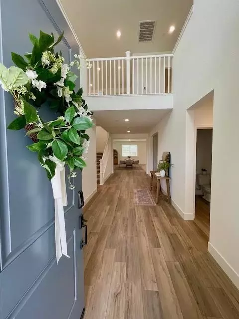 609 Silver Canoe Ct, Roseville, CA 95747