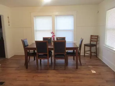 Dining - 524 S School St, Lodi, CA 95240 photo 1 of 2
