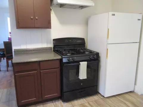 Kitchen - 524 S School St, Lodi, CA 95240 photo 1 of 2