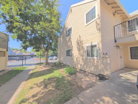 7441 Auburn Oaks Ct #C, Citrus Heights, CA 95621