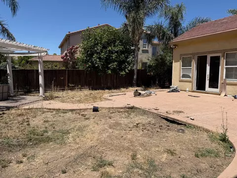 2768 Jackson Ave, Tracy, CA 95377 photo 4