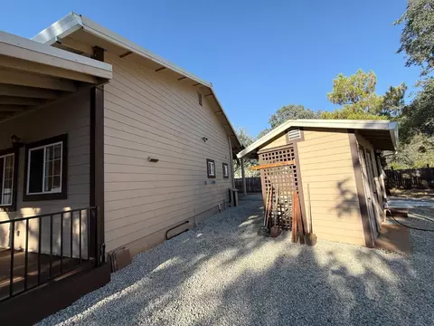 Exterior - 5000 Wilson Hill Rd, Manton, CA 96059 photo 4 of 21