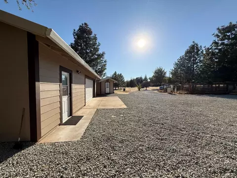 Exterior - 5000 Wilson Hill Rd, Manton, CA 96059 photo 12 of 21