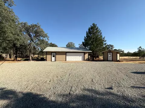 Exterior - 5000 Wilson Hill Rd, Manton, CA 96059 photo 13 of 21