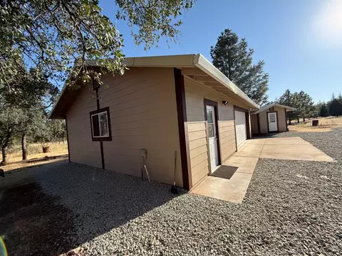 Exterior - 5000 Wilson Hill Rd, Manton, CA 96059 photo 11 of 21