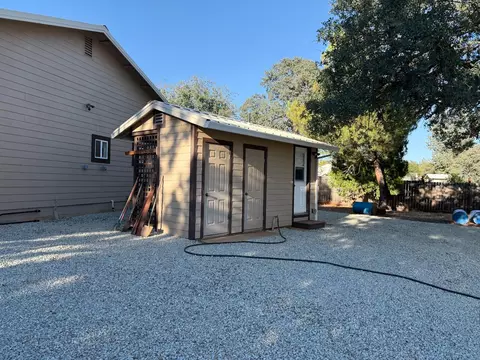 Exterior - 5000 Wilson Hill Rd, Manton, CA 96059 photo 9 of 21