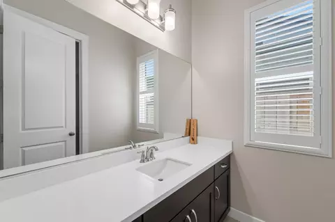 Bath - 2791 E Tuolumne Rd, Turlock, CA 95382 photo 1 of 9