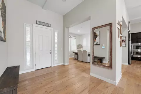 Entry Way - 2791 E Tuolumne Rd, Turlock, CA 95382 photo 6 of 16