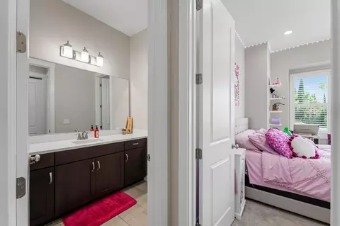 Entry Way - 2791 E Tuolumne Rd, Turlock, CA 95382 photo 15 of 16
