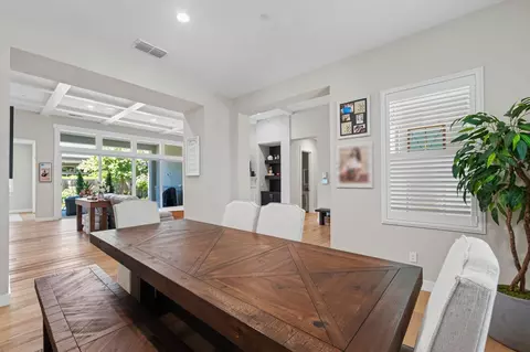 Entry Way - 2791 E Tuolumne Rd, Turlock, CA 95382 photo 5 of 16