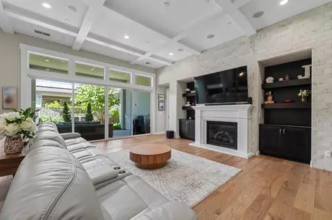 Living - 2791 E Tuolumne Rd, Turlock, CA 95382 photo 1 of 2