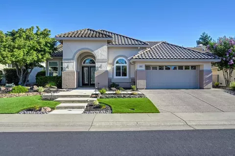 6433 Rose Garden Ln, Roseville, CA 95747