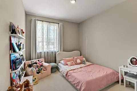 Bedroom - 3321 Hackberry Way, Folsom, CA 95630 photo 6 of 6