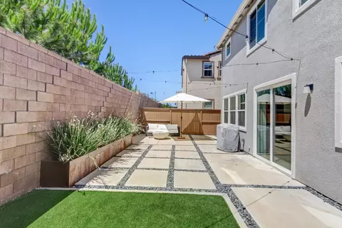 Exterior - 3321 Hackberry Way, Folsom, CA 95630 photo 8 of 13