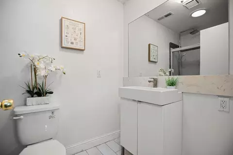 Bath - 3861 High View Dr, Placerville, CA 95667 photo 4 of 5