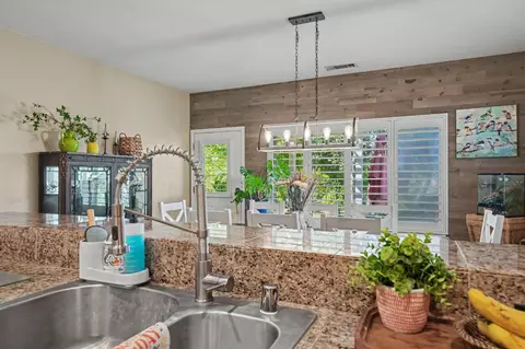 Kitchen - 32 Turnstone Ct, Wallace, CA 95254 photo 4 of 6