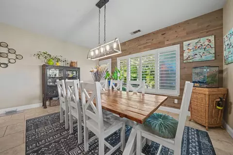 Dining - 32 Turnstone Ct, Wallace, CA 95254 photo 4 of 4