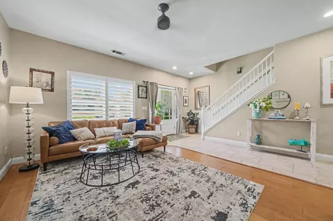 Entry Way - 32 Turnstone Ct, Wallace, CA 95254 photo 1 of 6