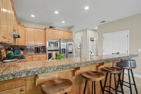 Kitchen - 32 Turnstone Ct, Wallace, CA 95254 photo 5 of 6