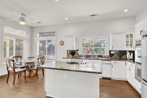 Kitchen - 2033 Northcrest Ct, Modesto, CA 95355 photo 2 of 6