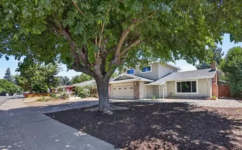 2729 Payette Dr, Sacramento, CA 95826