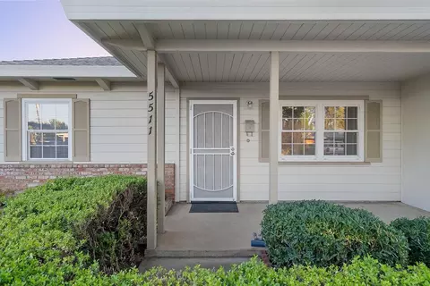 5511 Alcott Dr, Sacramento, CA 95820