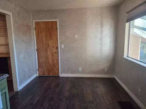 Living - 225 Pine St, San Andreas, CA 95249 photo 1 of 3
