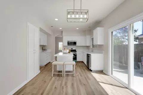 Kitchen - 3904 Tropaz Ln, Tracy, CA 95377 photo 1 of 3