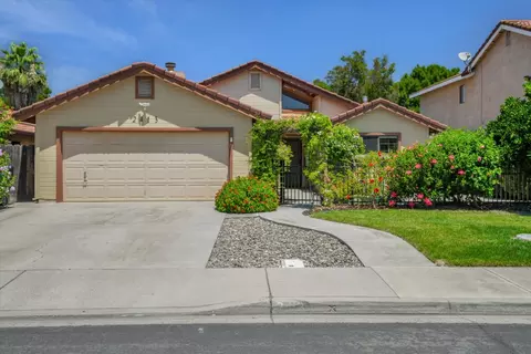 2413 Manor Oak Dr, Modesto, CA 95355 photo 1