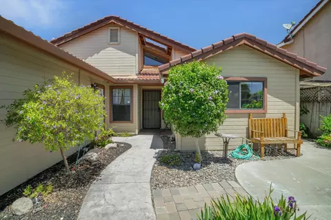 2413 Manor Oak Dr, Modesto, CA 95355 photo 4