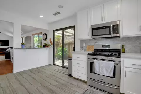 2413 Manor Oak Dr, Modesto, CA 95355 photo 18